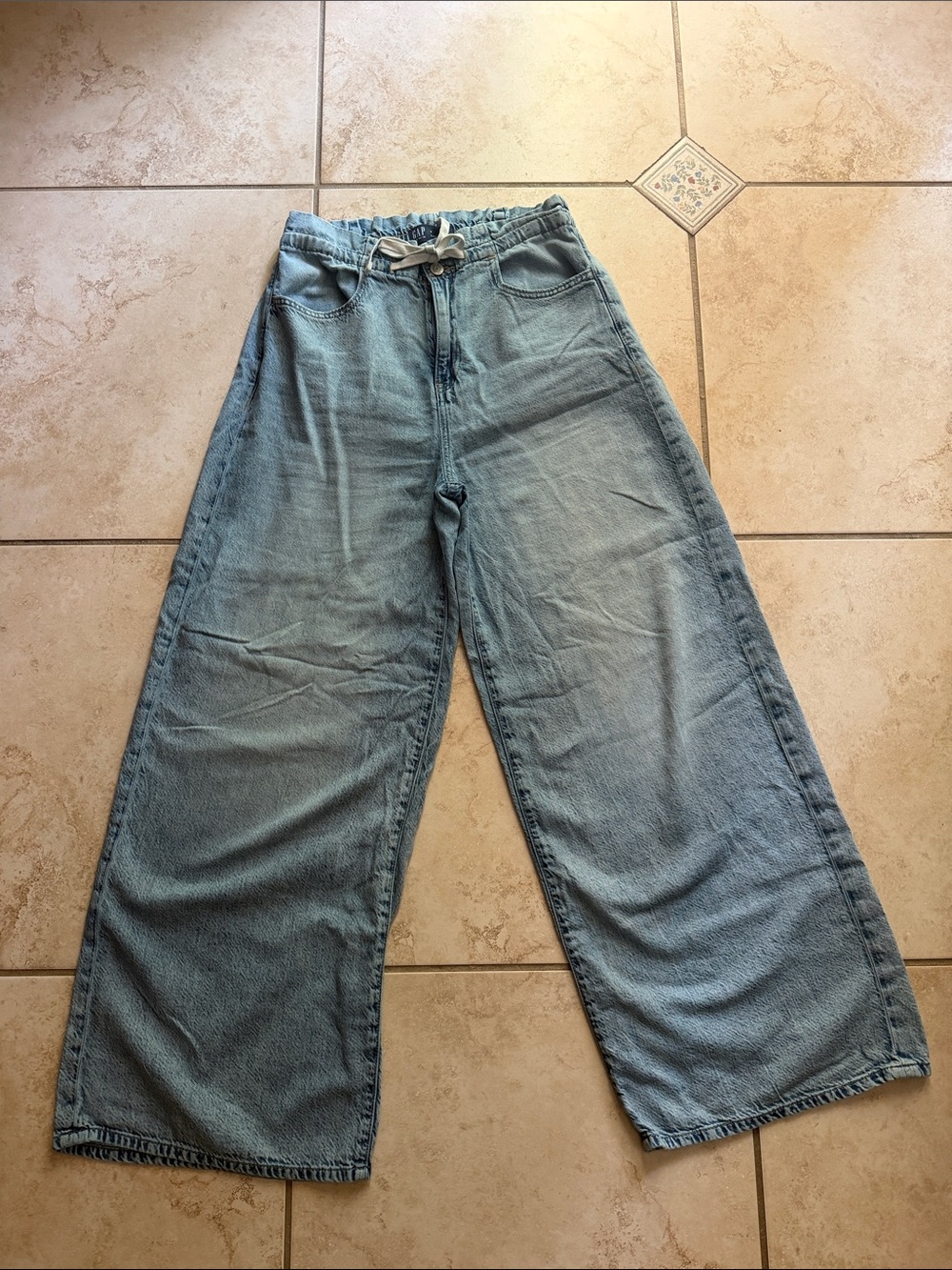 GAP Wide Leg Light Blue Women’s Jeans with Drawstring Waist